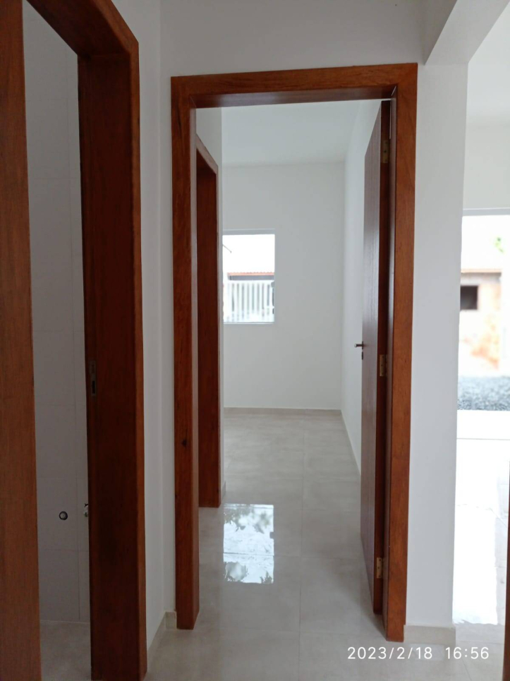 Casa à venda com 2 quartos, 48m² - Foto 10